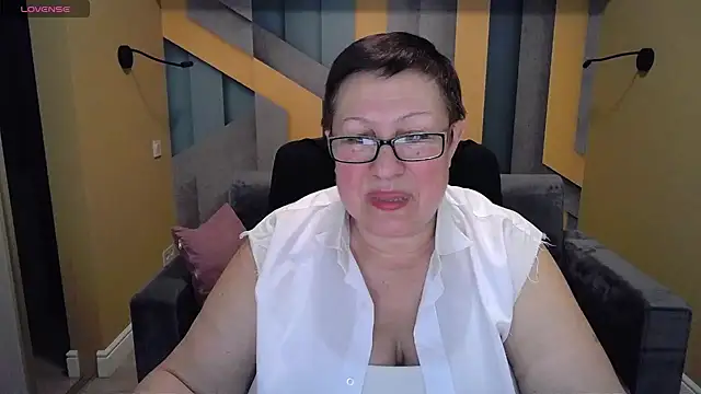 Snapshot of BarbaraTurners chatting on January 2025 06:32:02 PM BarbaraTurners online show from January 2025 06:32:02 PM