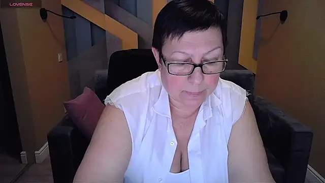 Snapshot of BarbaraTurners chatting on January 2025 03:57:02 AM BarbaraTurners online show from January 2025 03:57:02 AM