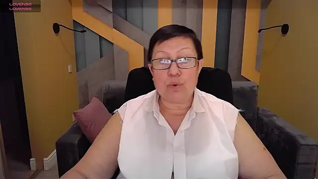 Snapshot of BarbaraTurners chatting on January 2025 09:37:01 PM BarbaraTurners online show from January 2025 09:37:01 PM