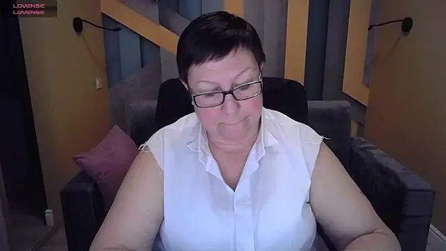 Snapshot of BarbaraTurners chatting on February 2025 01:23:02 AM BarbaraTurners online show from February 2025 01:23:02 AM