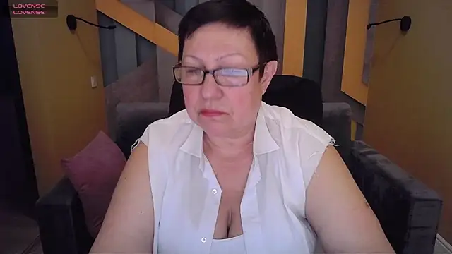 Snapshot of BarbaraTurners chatting on February 2025 06:26:01 PM BarbaraTurners online show from February 2025 06:26:01 PM