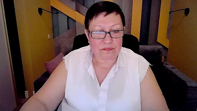 Snapshot of BarbaraTurners chatting on February 2025 06:26:02 PM BarbaraTurners online show from February 2025 06:26:02 PM