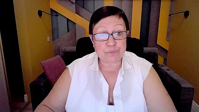 Snapshot of BarbaraTurners chatting on February 2025 05:30:01 AM BarbaraTurners online show from February 2025 05:30:01 AM