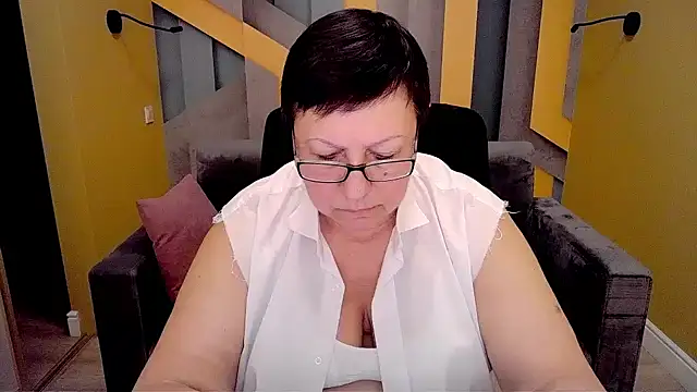 Snapshot of BarbaraTurners chatting on February 2025 03:36:01 AM BarbaraTurners online show from February 2025 03:36:01 AM