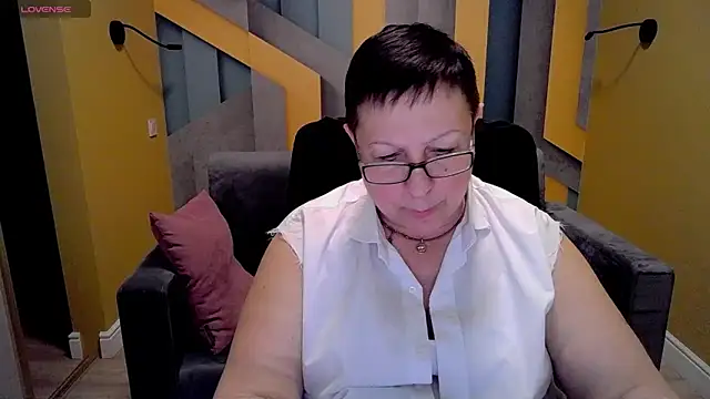 Snapshot of BarbaraTurners chatting on March 2025 12:37:02 AM BarbaraTurners online show from March 2025 12:37:02 AM