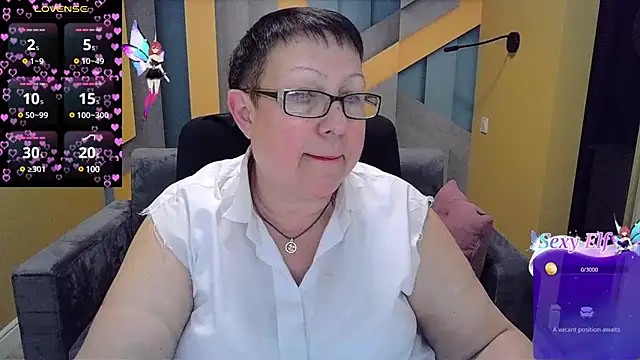 Snapshot of BarbaraTurners chatting on March 2025 06:34:01 PM BarbaraTurners online show from March 2025 06:34:01 PM