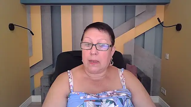 Snapshot of BarbaraTurners chatting on September 2025 06:20:01 PM BarbaraTurners online show from September 2025 06:20:01 PM