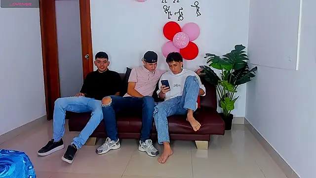 Snapshot of Crazy_nigth01 chatting on February 2026 07:04:01 PM Crazy nigth01 online show from February 2026 07:04:01 PM