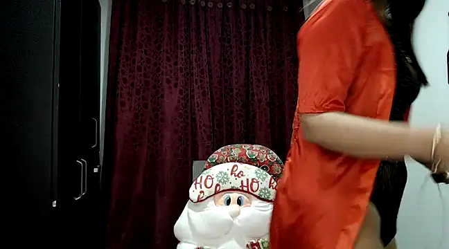 Snapshot of ZajiraShane chatting on December 2024 04:30:02 AM ZajiraShane online show from December 2024 04:30:02 AM