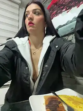 Snapshot of ZajiraShane chatting on January 2025 09:12:01 AM ZajiraShane online show from January 2025 09:12:01 AM