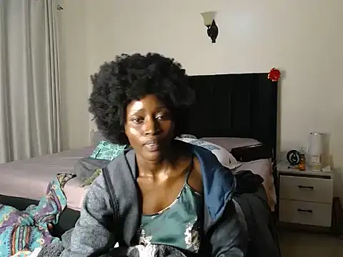 Snapshot of thicky_anncy chatting on July 2026 09:44:01 PM thicky anncy online show from July 2026 09:44:01 PM