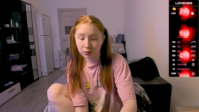 CallMeEffy1 online show from July 2026 04:58:01 PM