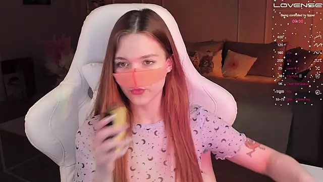 Frau Lina online show from February 2025 07:14:02 PM