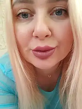 Snapshot of LadyLolyPop_ chatting on November 2025 06:30:01 AM LadyLolyPop online show from November 2025 06:30:01 AM