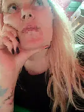 Snapshot of LadyLolyPop_ chatting on May 2026 02:06:01 AM LadyLolyPop online show from May 2026 02:06:01 AM