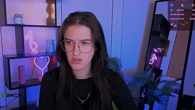 scarlet mooore online show from September 2025 09:51:01 PM