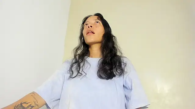 lexyfyre online show from April 2026 12:09:02 PM