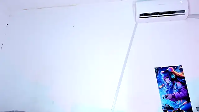 Emily Coper18 online show from March 2025 08:11:01 PM