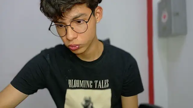 Jacotnk online show from March 2025 04:25:01 AM