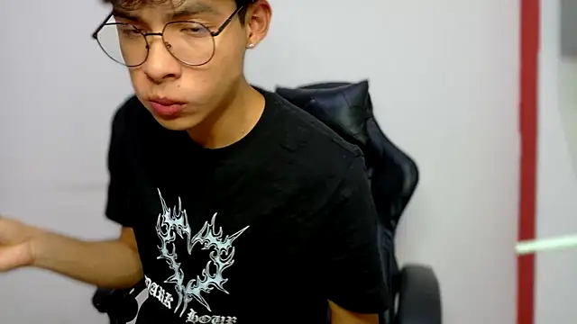 Jacotnk online show from March 2025 05:17:02 AM