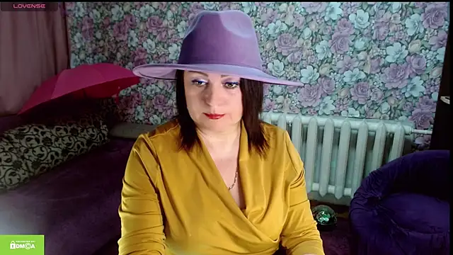 Snapshot of Julia-ru chatting on May 2026 08:25:01 PM Julia-ru online show from May 2026 08:25:01 PM