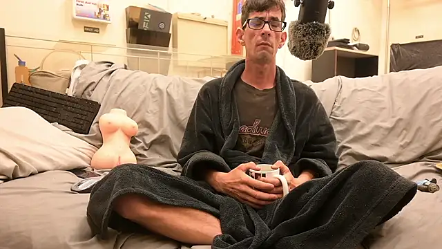 joeiandola online show from March 2026 04:57:01 PM