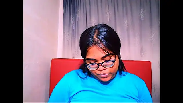 Indian Lola00 online show from October 2025 04:25:02 PM