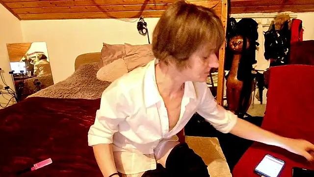 Hot Colettte online show from February 2026 07:35:01 PM