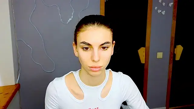 EmmyGreans online show from February 2025 12:55:01 PM