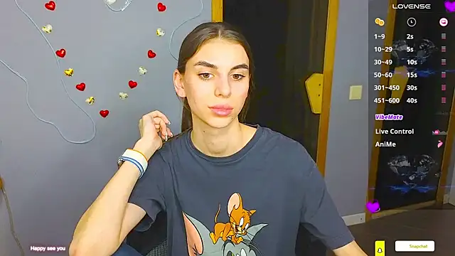 Snapshot of EmmyGreans chatting on February 2025 03:48:02 PM EmmyGreans online show from February 2025 03:48:02 PM