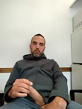 leon3875 online show from January 2025 03:24:01 PM