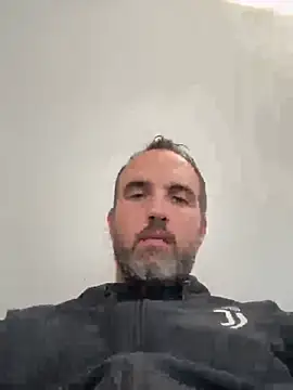 leon3875 online show from February 2026 03:22:01 PM