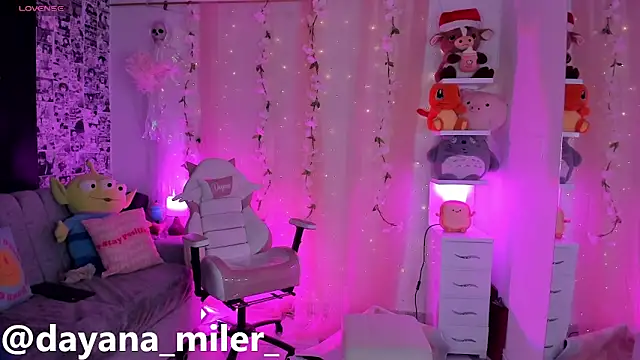  dayana miler online show from December 2025 12:15:02 AM