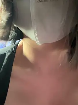 May-Squirt online show from March 2025 05:32:01 AM