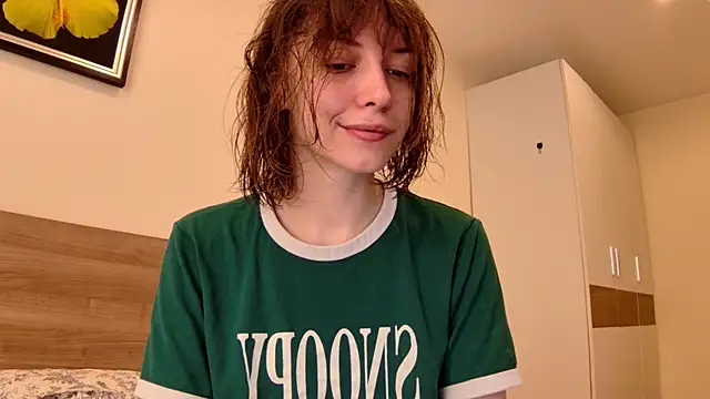 Snapshot of sun_place chatting on March 2025 03:02:02 AM sun place online show from March 2025 03:02:02 AM