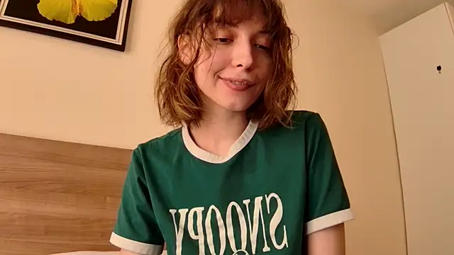 Snapshot of sun_place chatting on March 2025 08:20:02 AM sun place online show from March 2025 08:20:02 AM