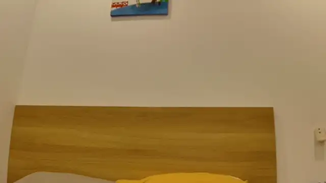 Snapshot of sun_place chatting on October 2025 06:04:01 PM sun place online show from October 2025 06:04:01 PM