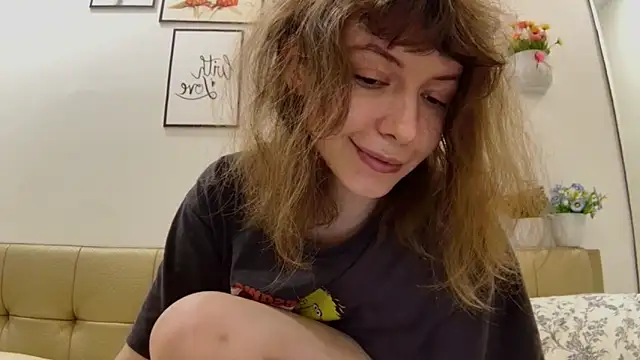 Snapshot of sun_place chatting on October 2025 05:10:01 AM sun place online show from October 2025 05:10:01 AM