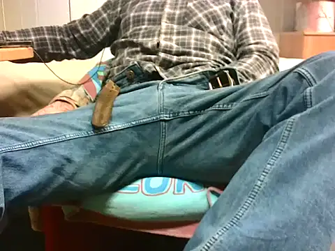 Giulio35 Pika online show from April 2026 07:49:01 AM