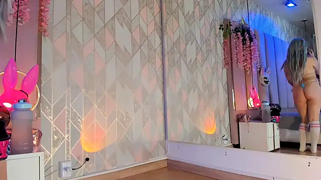 Snapshot of Broklinwhite_ chatting on November 2025 01:13:01 PM Broklinwhite online show from November 2025 01:13:01 PM