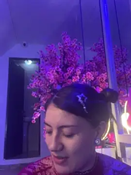 Broklinwhite  online show from July 2026 02:25:02 PM