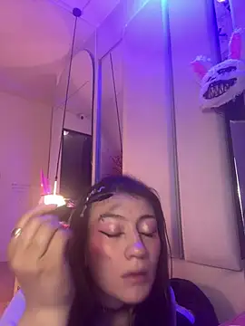 Broklinwhite  online show from July 2026 12:56:02 PM