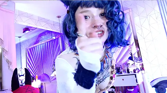 zephirahabney online show from February 2026 04:18:01 PM