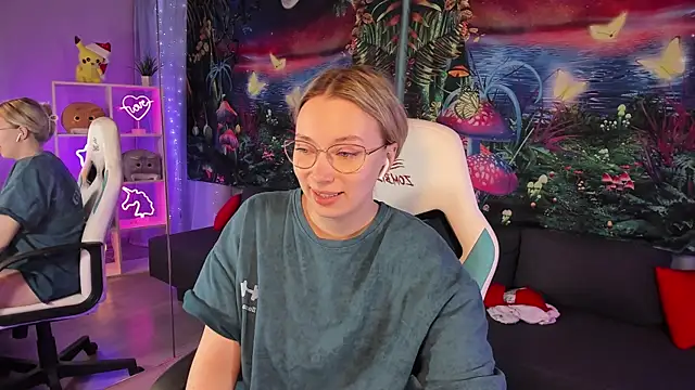 TiffanyBatson online show from January 2025 11:31:02 AM