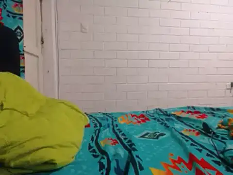 Snapshot of GiveLove1 chatting on February 2025 04:46:02 AM GiveLove1 online show from February 2025 04:46:02 AM