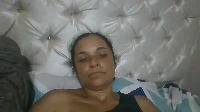 GiveLove1 online show from December 2025 10:37:01 PM