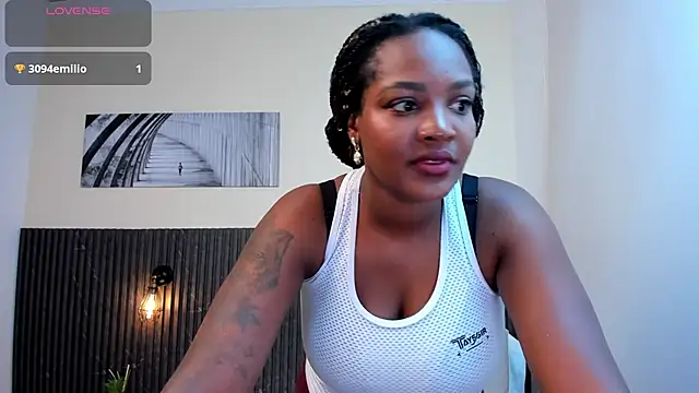 chanel brunette online show from March 2025 05:39:01 PM