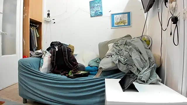 Snapshot of IsraeliMilf chatting on December 2024 07:01:01 AM IsraeliMilf online show from December 2024 07:01:01 AM