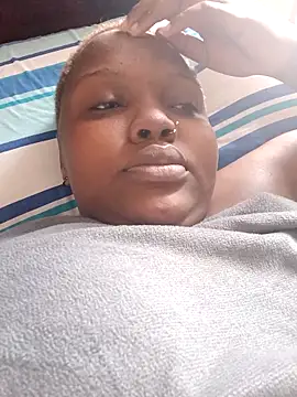 queennapal online show from April 2026 01:13:02 PM