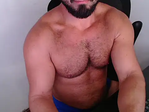 TopDaddy23 online show from April 2026 07:07:02 PM